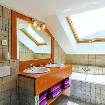 Dans Une Mexicaine Apartment